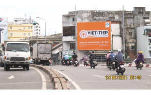 Công ty Song Thành Công hoàn thành QC Khóa Việt Tiệp tại Cầu Chà Và, TP. HCM
