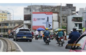 Công ty Song Thành Công hoàn thành QC Khóa Việt Tiệp tại Cầu Chà Và