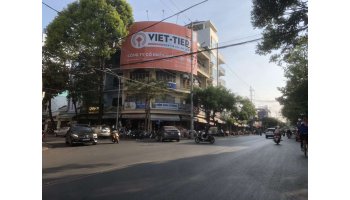 Công ty Song Thành Công hoàn thành QC  Khóa Việt Tiệp tại trung tâm TP. Buôn Ma Thuột